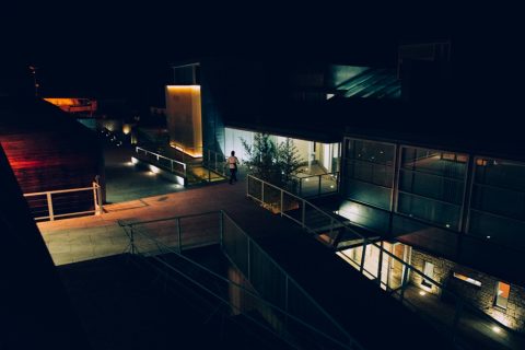 Exterior de noche de Vilavella Hotel & Spa****